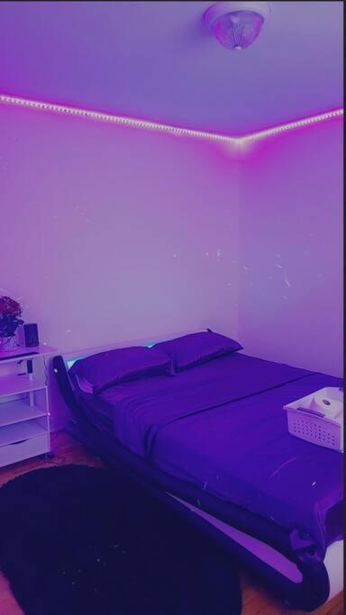 Townhouse In Oakland Gardens Apartamento Nova York